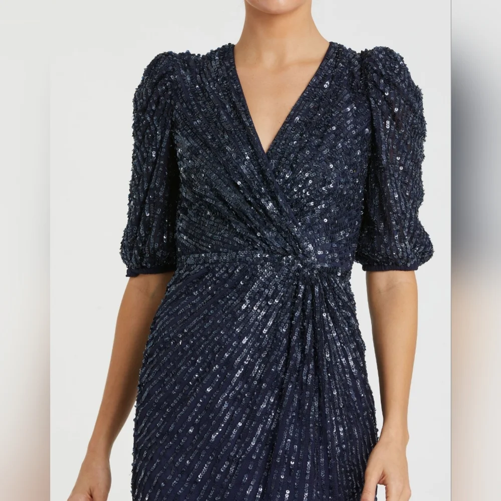Like new Sz 10 Mac Dugal Sequined V Neck Short Sleeve Midi Dress - Picture 13 of 17